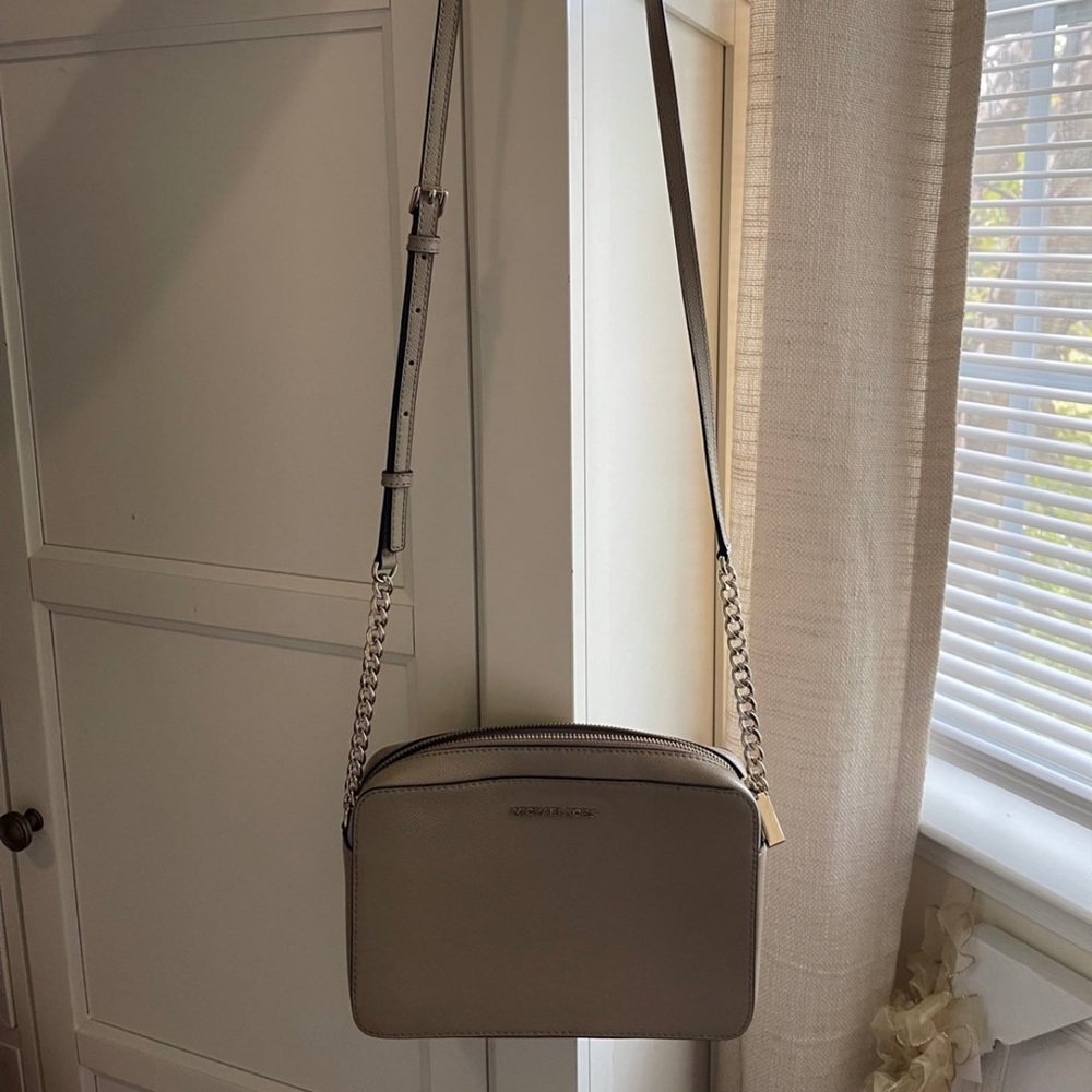 Michael Kors Crossbody Purse